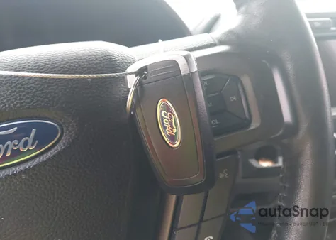 2018 Ford Expedition Xlt z USA, uszkodzony, nr VIN 1FMJU1HTXJEA08118